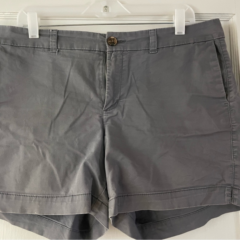Old Navy Women’s Everyday Gray Shorts